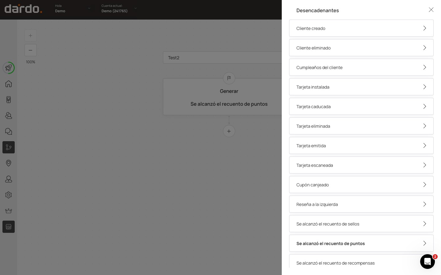 Panel Desencadenantes con la lista de disparadores: Cliente creado, Cliente eliminado, Cumpleaños del cliente, Tarjeta instalada, Cupón canjeado y el resto